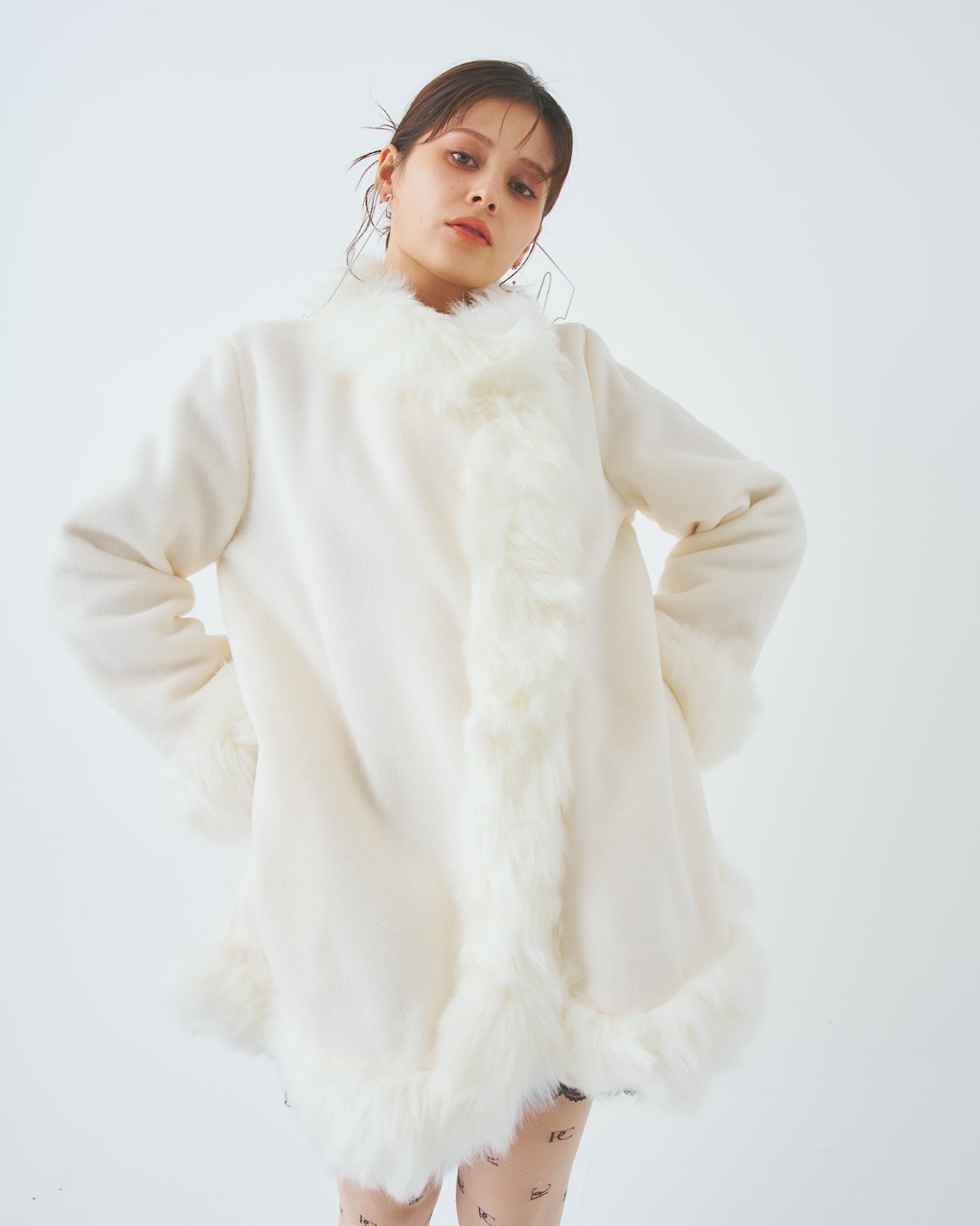 人気商品販売中 pellicule ぺリキュール ファーコート Queen fur coat